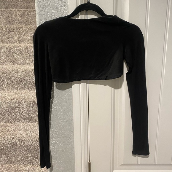 Superdown Ravin Backless Crop Top black - Picture 10 of 10
